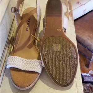 Lucky Brand Cream Espadrilles 9M Wedge Heel